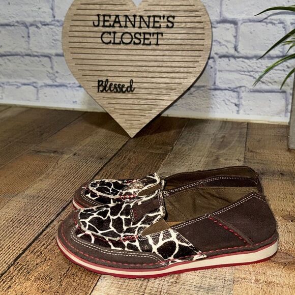 Ariat women's Giraffe print Cruiser slip-on Shoes - Picture 12 of 12